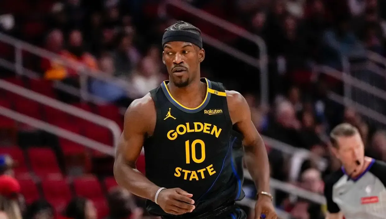 九游会-关于巴特勒连续三场比赛得分超过领先优势明显，掘金不断突破！观众掌声雷动的信息