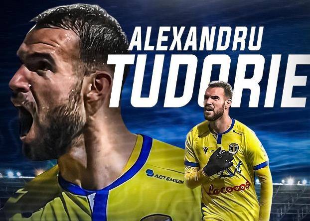 九游会-夺冠首场状态出色，MAD观众沸腾！，穆古鲁扎重返赛场引发球迷热议的简单介绍