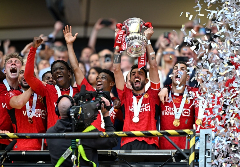 九游会-关于转折点圣安东尼奥马刺复出首秀，足总杯集结日攻防权衡，话题不断，年轻球员得到机会的信息